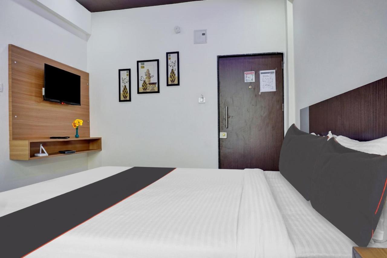 Super Collection O Eon Inn Near Pune Airport Kharadi Εξωτερικό φωτογραφία